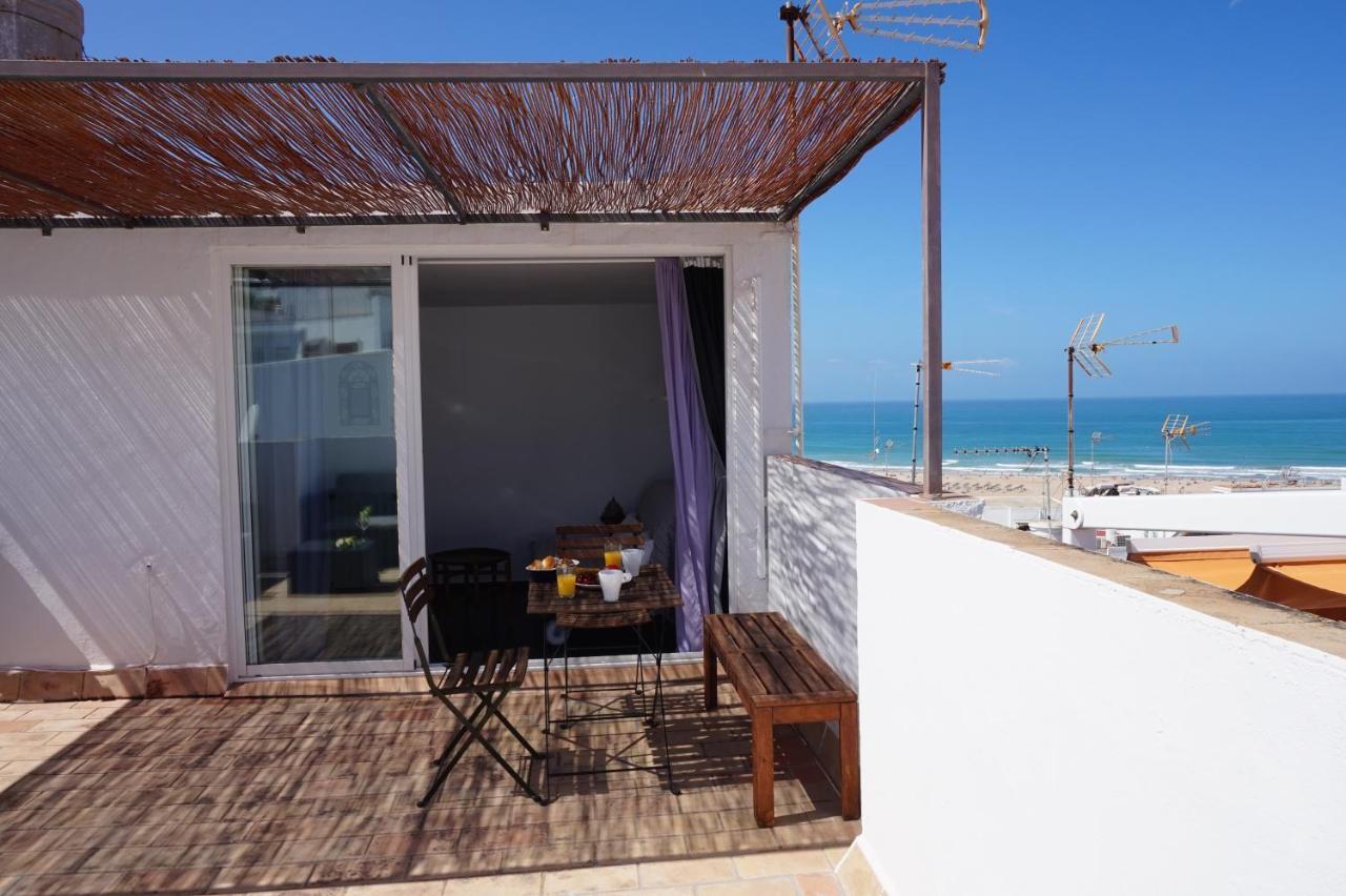 Impluvium Conil-Terraza Privada-Parking- Mayores De 25 Anos 科尼尔-德拉弗龙特拉 外观 照片