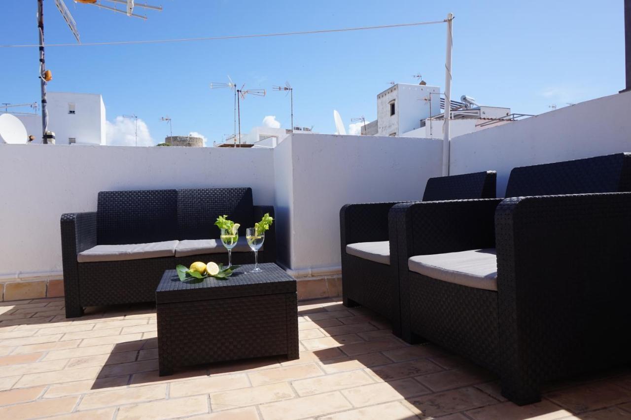Impluvium Conil-Terraza Privada-Parking- Mayores De 25 Anos 科尼尔-德拉弗龙特拉 外观 照片