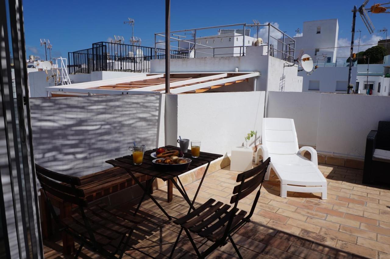 Impluvium Conil-Terraza Privada-Parking- Mayores De 25 Anos 科尼尔-德拉弗龙特拉 外观 照片
